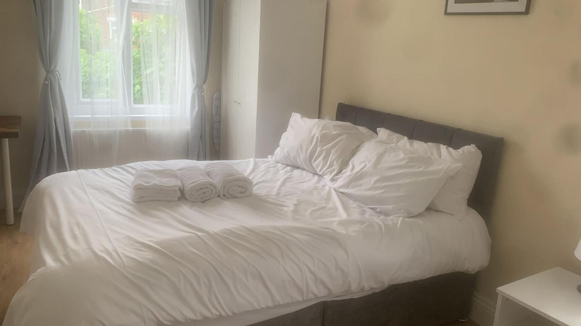 Specious Studio Flats Londen Buitenkant foto
