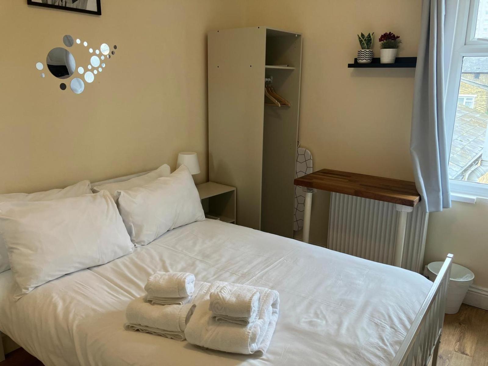 Specious Studio Flats Londen Buitenkant foto
