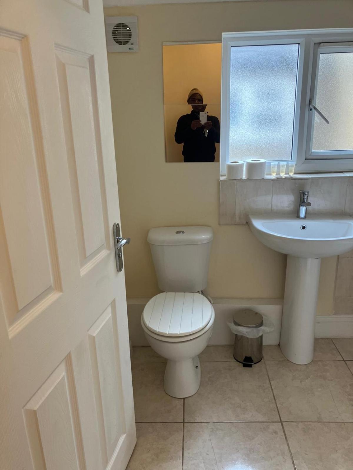 Specious Studio Flats Londen Buitenkant foto