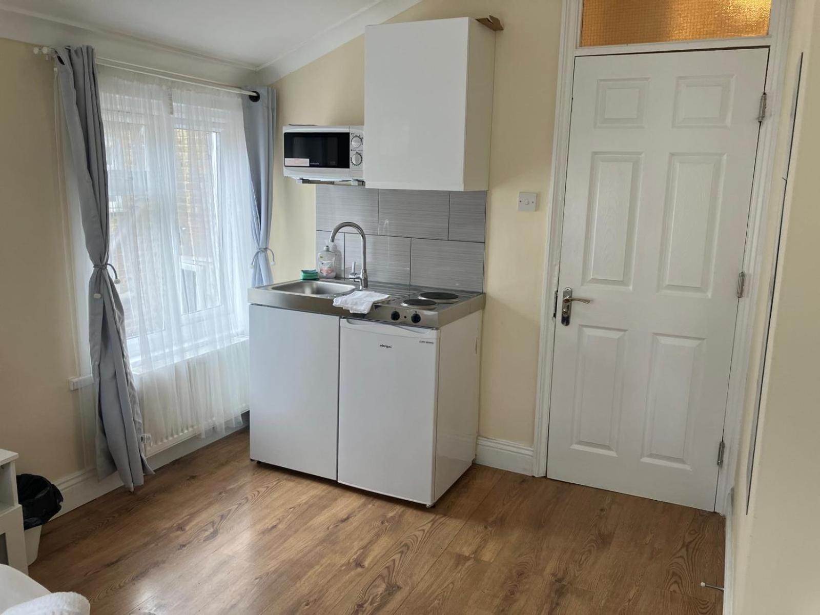 Specious Studio Flats Londen Buitenkant foto